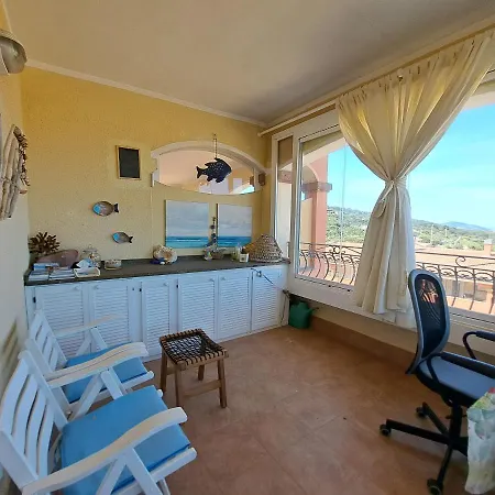 Terrabianca View 公寓 *